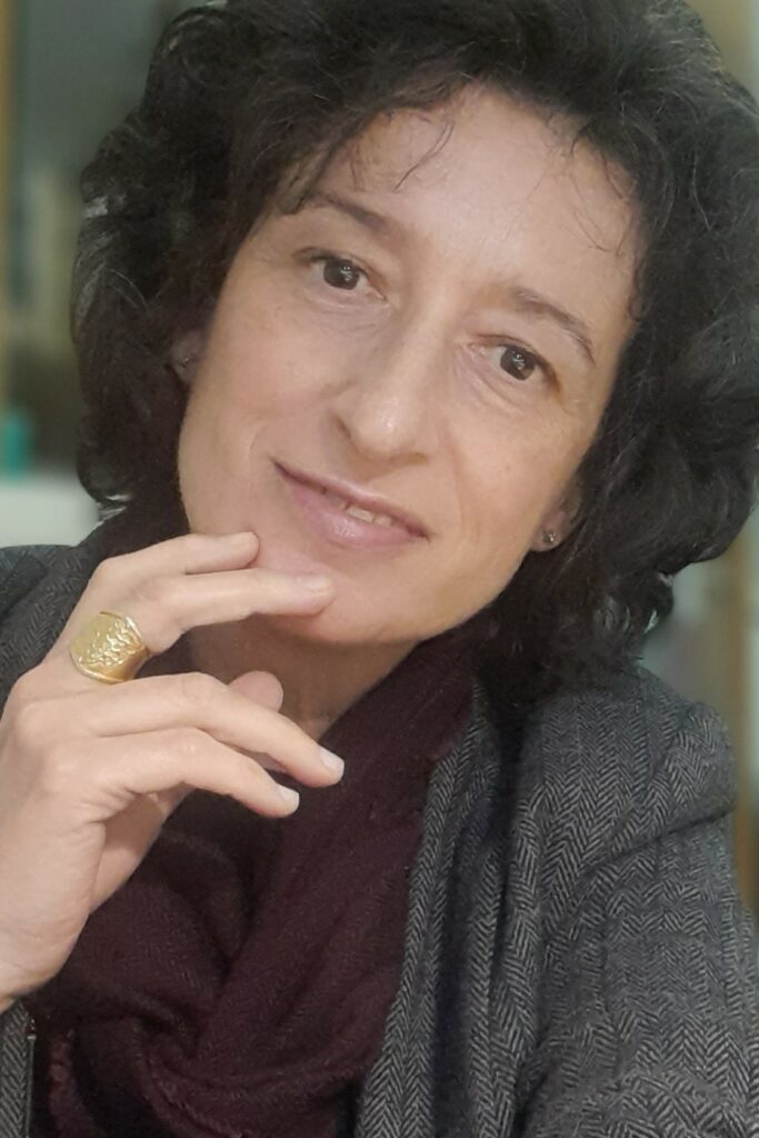 Photo Tsitsiou Chelidoni 683x1024 1